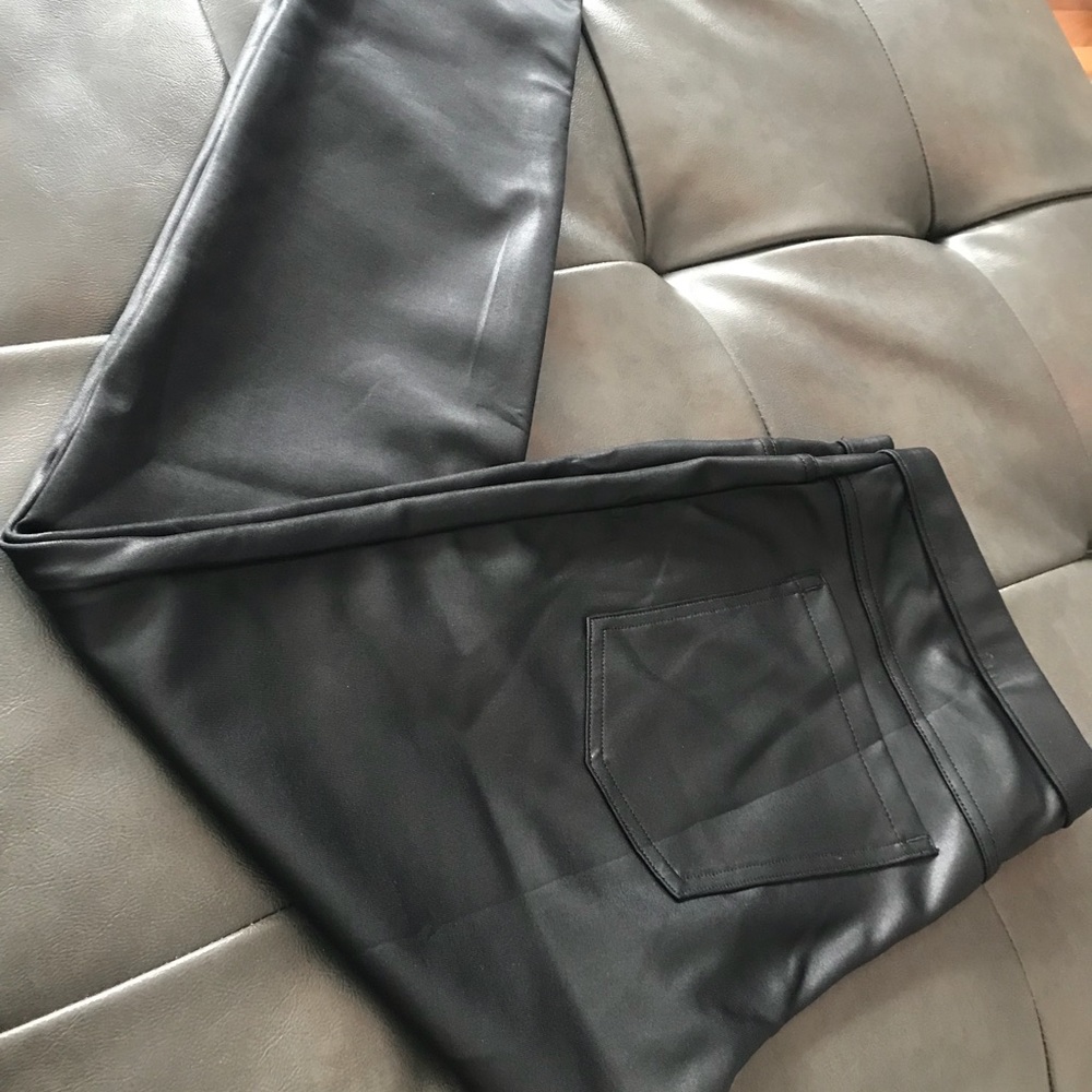 Hue Faux leather leggings.